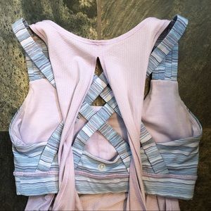 Lululemon bra and tank top combo
